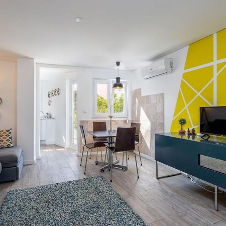 Designer Flats In Lapa By Lovelystay Lisboa Εξωτερικό φωτογραφία