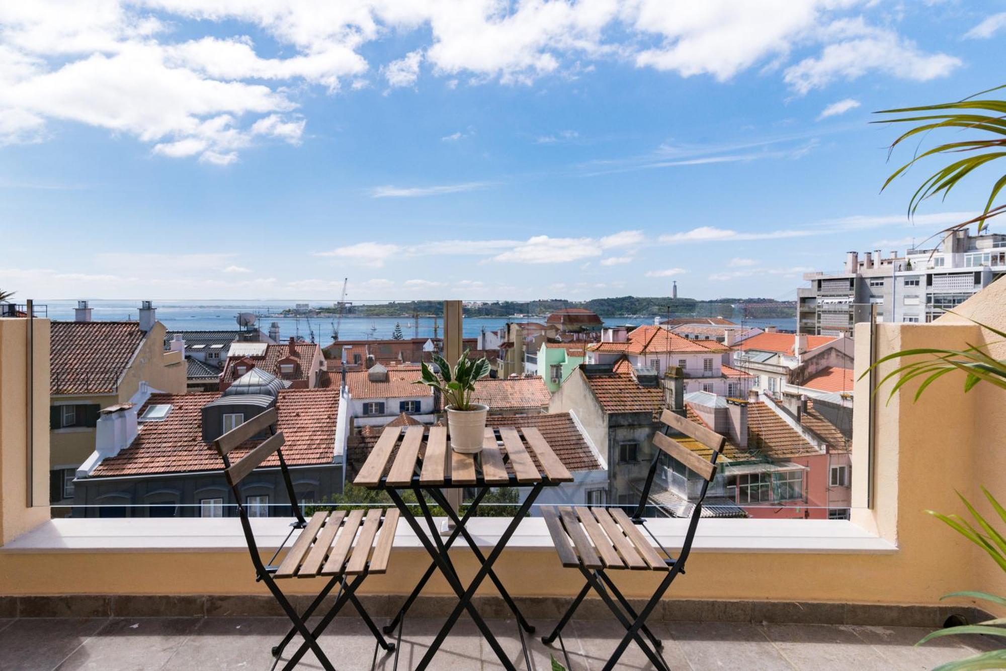 Designer Flats In Lapa By Lovelystay Lisboa Εξωτερικό φωτογραφία